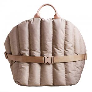 Outdoor Luxury Dog Bag For Pet Comfortable And Warming Bed